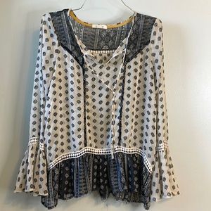 Taylor and sage shirt